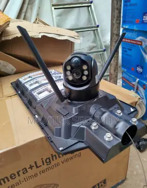 450watts Solar Street Light With Wireless PTZ Camera