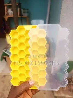 Ice Cube Maker