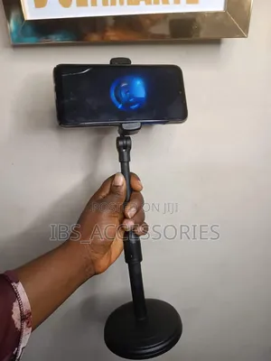 Round Disc Phone Stand