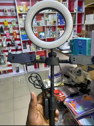 Table Top Ringlight With 2phone Holders