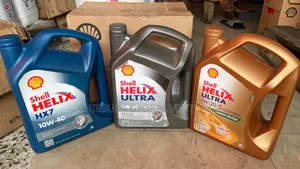 Shell Helix Ultra 0w20 5litrs Fully Synthetic Engine Oil
