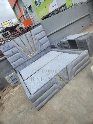 Neatly Padded 6by6 Executive Bed Stand.