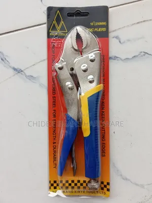 Gripping Plier