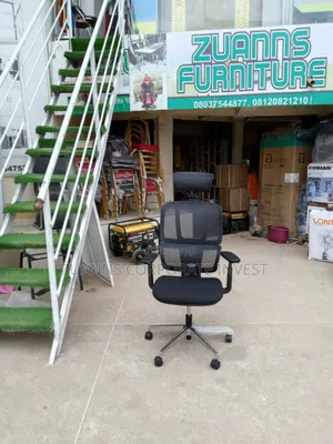Executive Office Chair Brawn