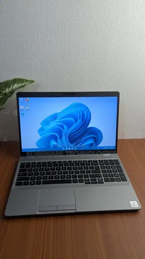 Laptop Dell Precision 3550 16GB Intel Core i5 SSD 256GB