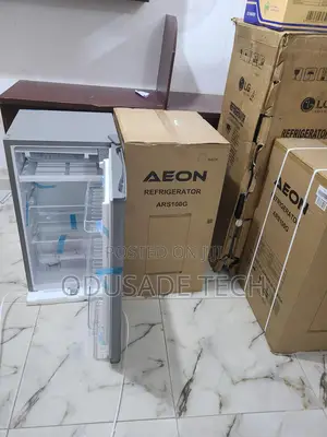 Aeon Ars100g Refrigerator With Adjustable Shelves