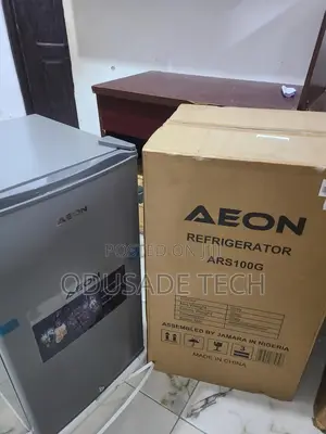 Aeon Compact Refrigerator Ars100g – 100l