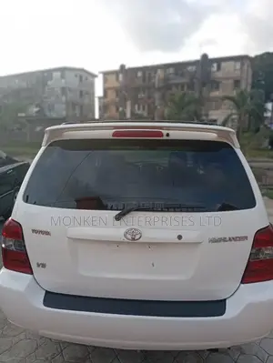 Toyota Highlander V6 2005 White