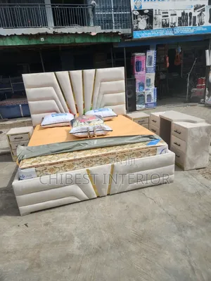 Standard Luxury Family Bed Stand.