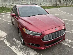 Ford Fusion Titanium 4dr Sedan w/EcoBoost (2.0L 4cyl Turbo 6A) 2014 Red