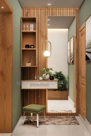 Classic Mirror Console