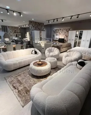 Classic Sofa With Puff