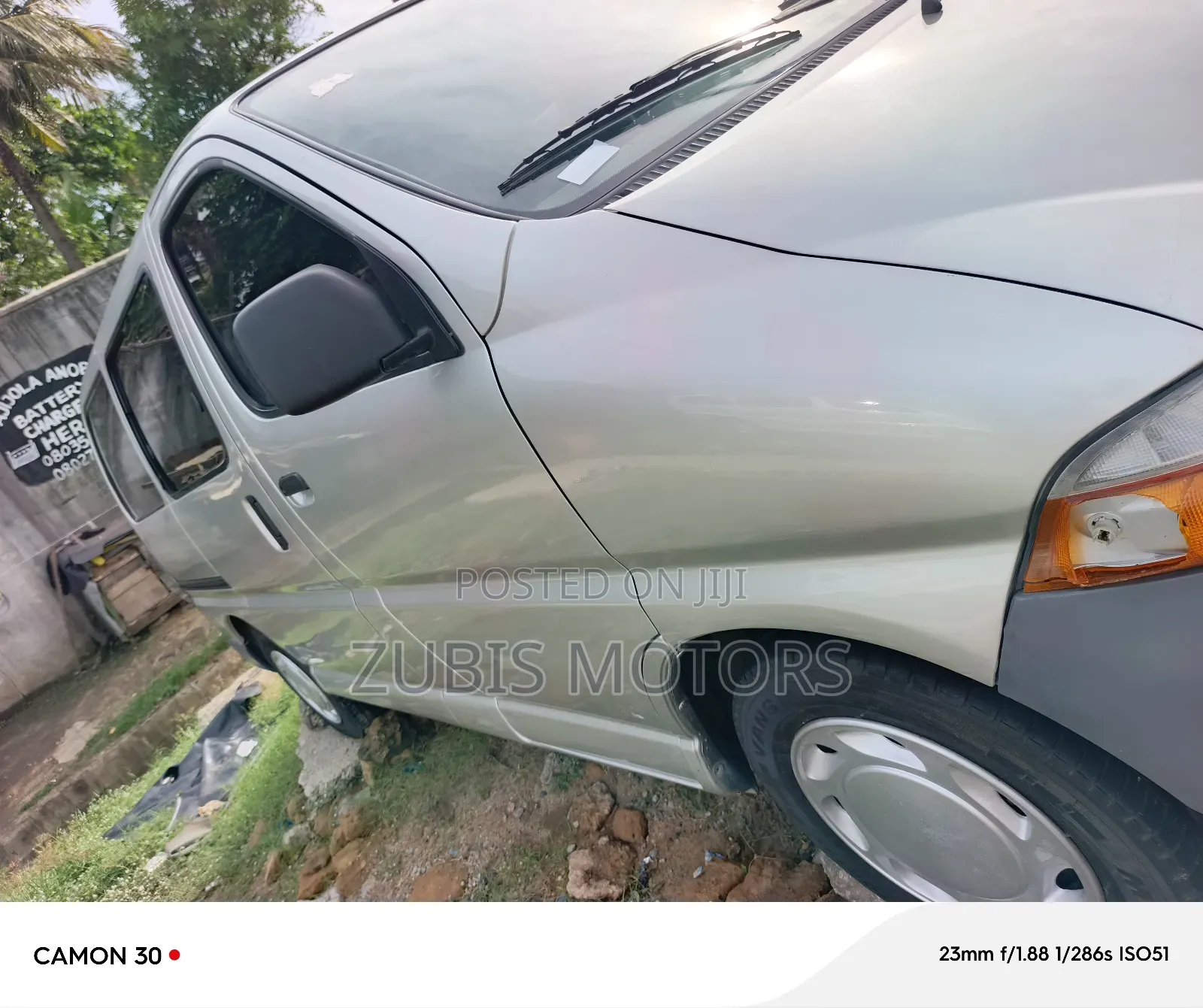 Toyota HiAce 2003 Grey