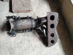 Engine Catalyst Manifold Catalyst Toyota Camry 2010/2012