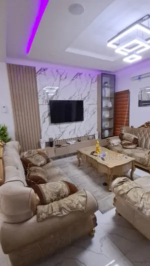 Furnished 3bdrm Duplex in Lekki Phase 2 for rent