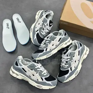 New Asics Gel Nyc Runner “Graphite Grey | Smoke Grey” Snks*
