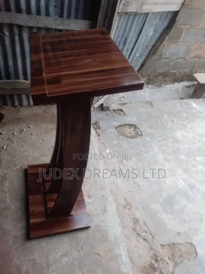 High Quality Wooden Pulpit