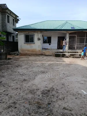 4bdrm Block of Flats in Gbetu Mopol Road, Ibeju for sale