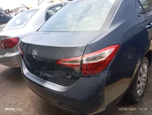 Toyota Corolla 2015 Blue