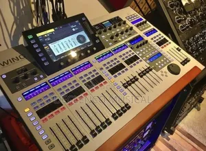 Behringer Wing Combat Live Mixer 48 Channel