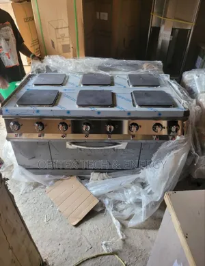 Six-Burner Electric Cooker With Oven – Commercial Grade
