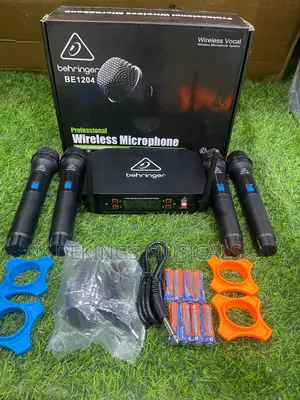 Behringer Four In One Wireless Microphone System (4-in-1 Mic