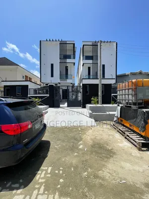 6bdrm Duplex in Ikota for sale