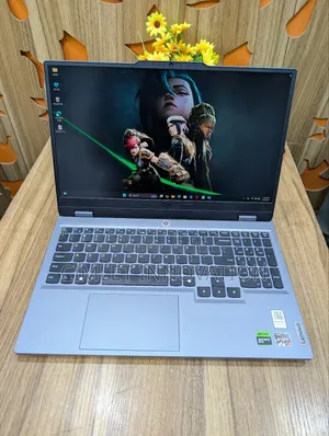 Laptop Lenovo LOQ 15ARP9 16GB AMD Ryzen 7 SSD 512GB