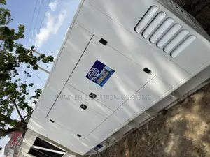 Fg Wilson 275kva Soundproof Diesel Generator