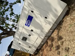 Fg Wilson 200kva Soundproof Generator