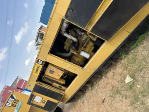 Cat 200kva Soundproof Generator Fairly Used