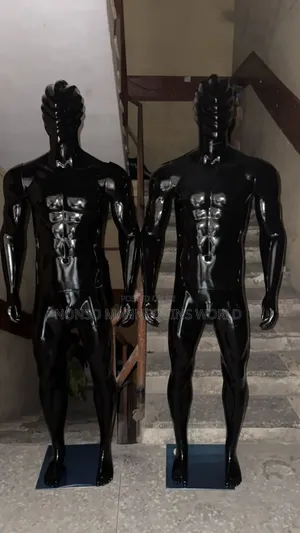 Male Spider Face Huge Black Glossy Mannequin