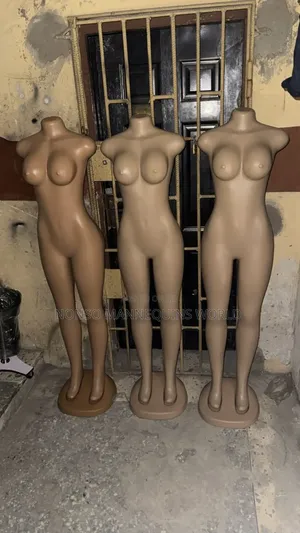 Female Plastic Armless Mannequin