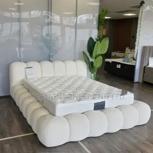 Bedframe Solid