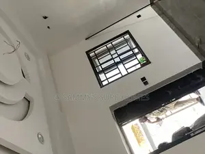 2bdrm Block of Flats in Dawaki Yellow Gate for rent