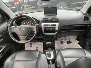 Kia Morning 2011 Silver