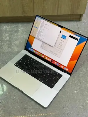 2012 to 2025 Macbooks Screen Part Replacement With Expert