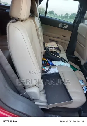 Ford Explorer 2013 Red
