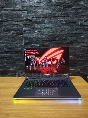 Laptop Asus ROG Zephyrus G16 32GB Intel Core i9 SSD 1T