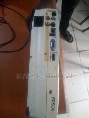  Epson Projector With Hdmi