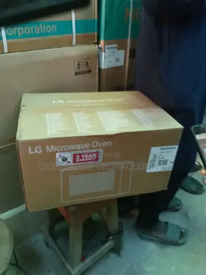 Black Space-Saving 20l Lg Microwave Mwo-2032