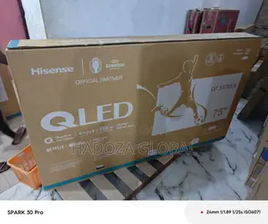 Qled Hisense Smart Tv 75" With Voice Control 75q6n