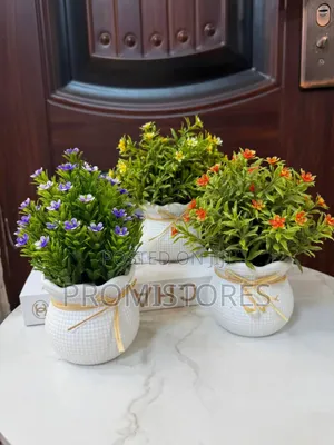 Table Top Flowers Decor