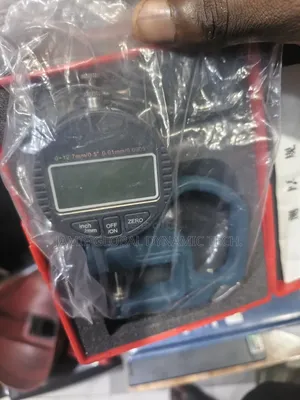 Digital Thickness Gauge
