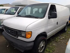 Ford E250 2006 White