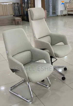 Luxurious Executive Office Chair