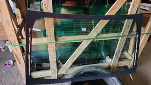 Hyundai Santa 2013 Back Glass We Deliver Install