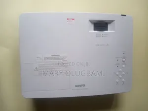 Sanyo Projector