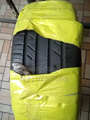235 50 R19 Michelin Tyre