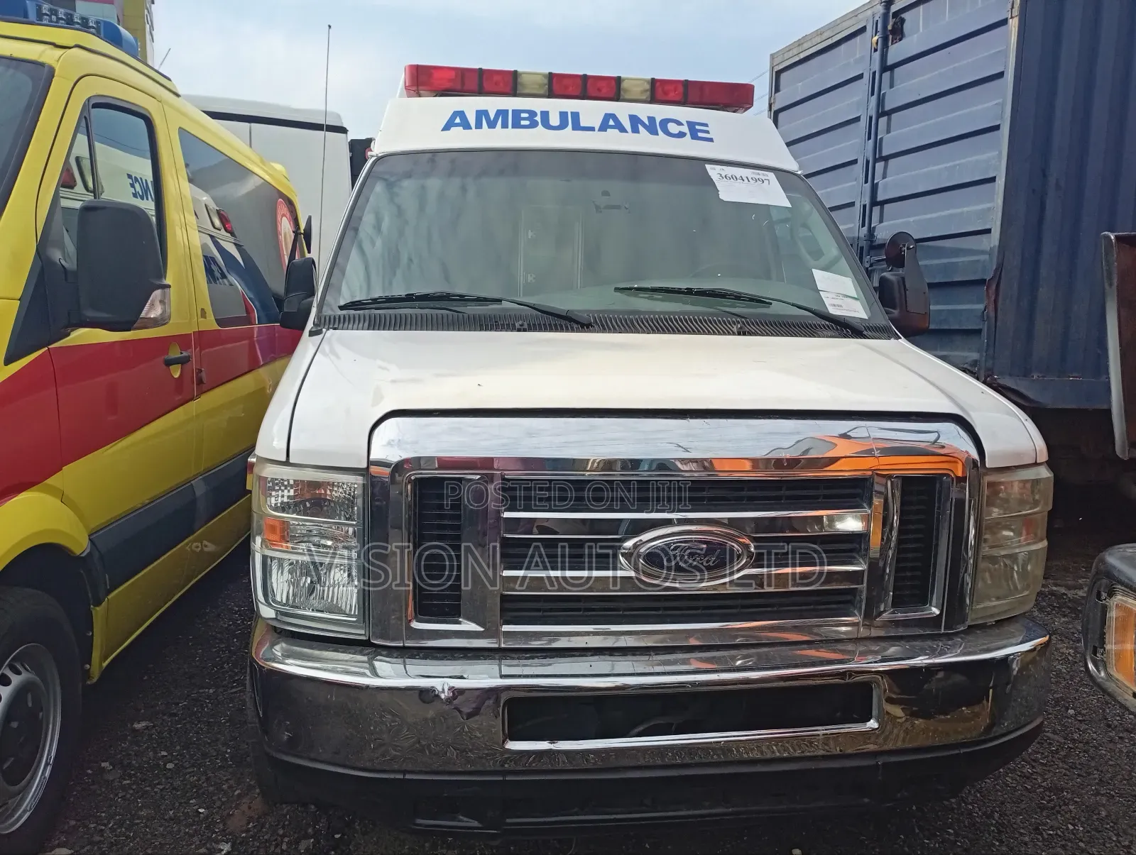 Ford E350 2010 White